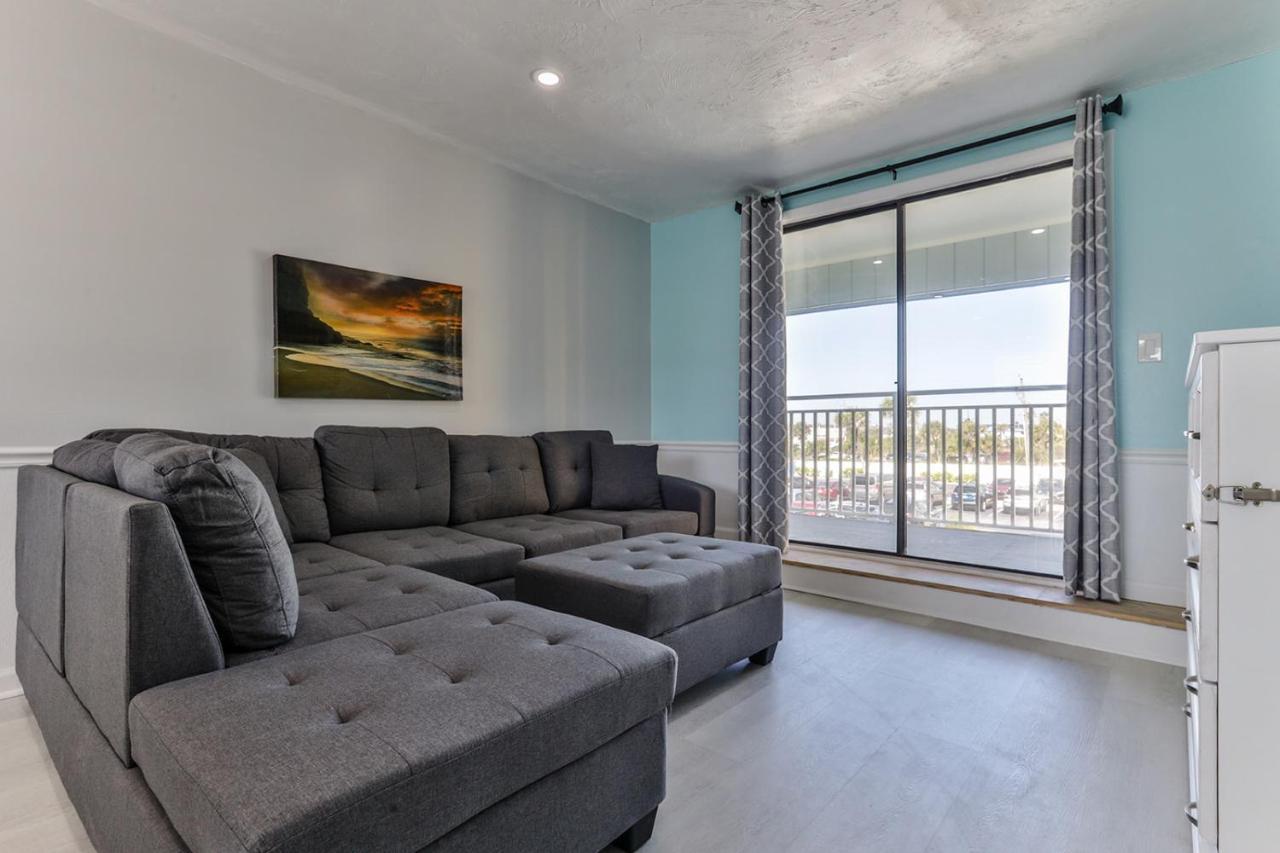Coastal Waters Hotell New Smyrna Beach Eksteriør bilde