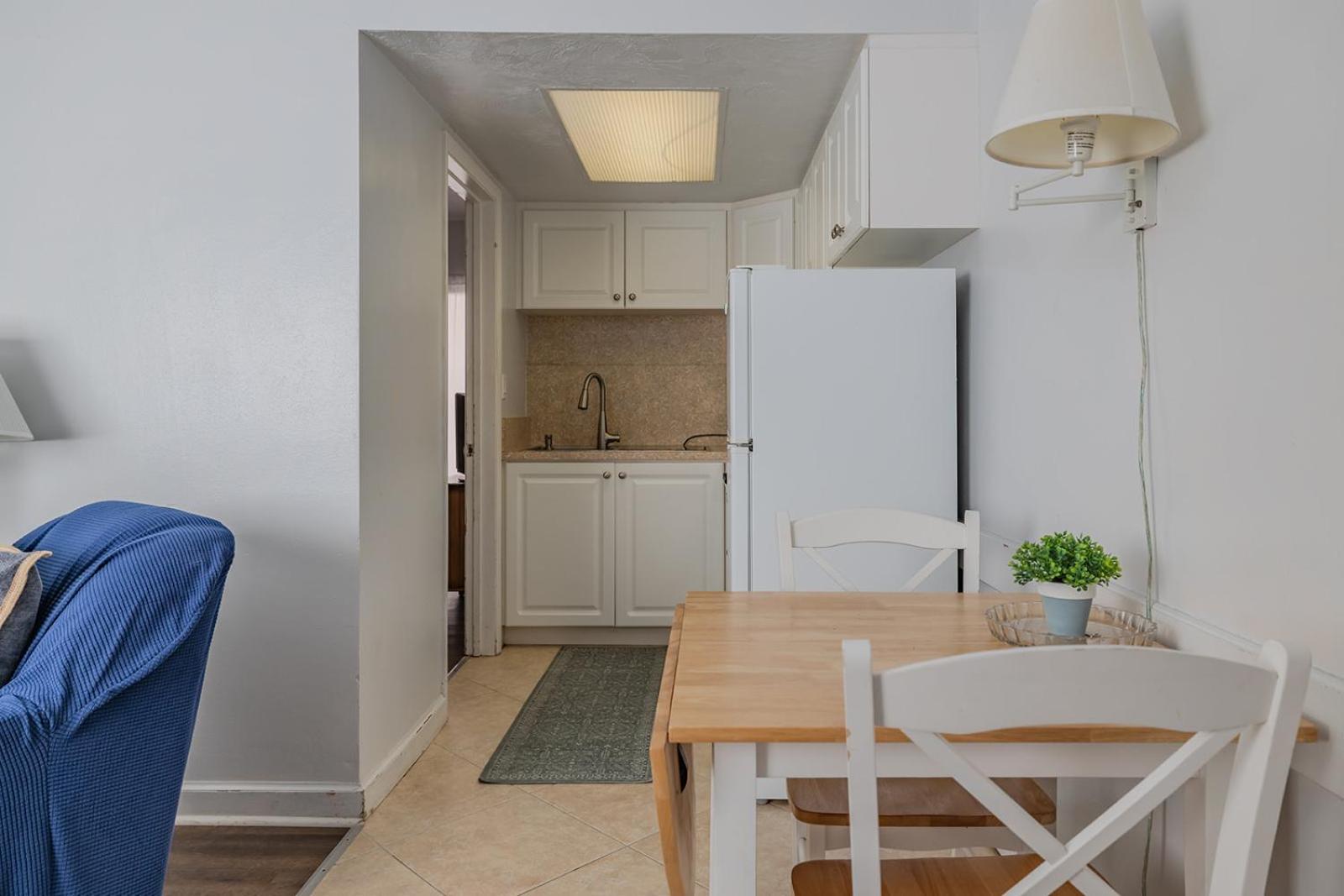 Coastal Waters Hotell New Smyrna Beach Eksteriør bilde