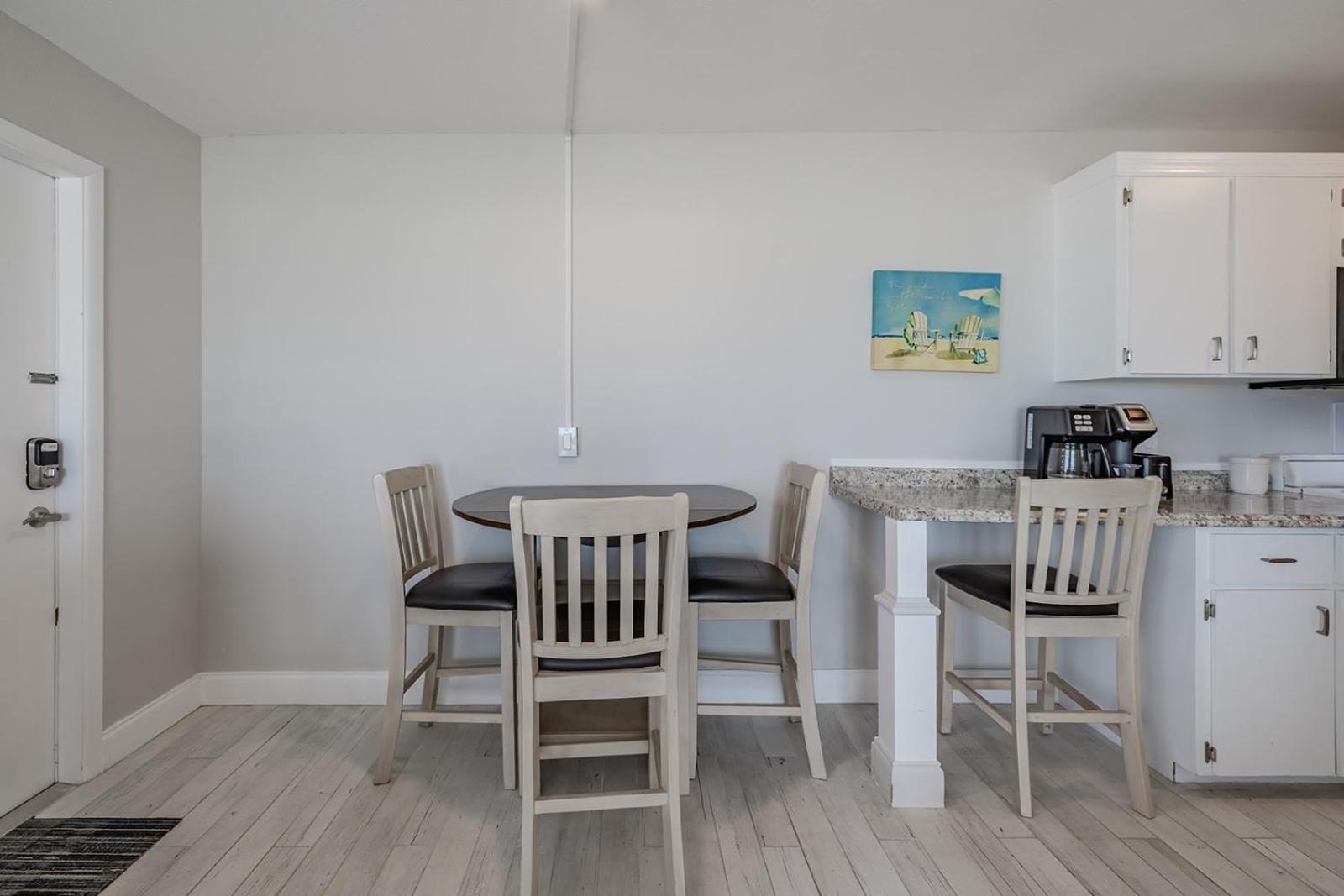 Coastal Waters Hotell New Smyrna Beach Eksteriør bilde